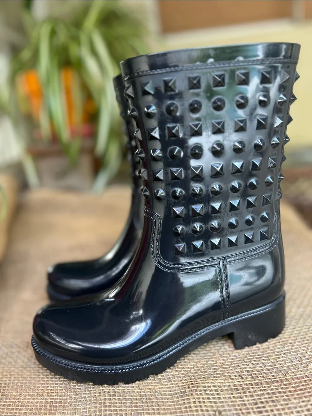 Rubber rainboots